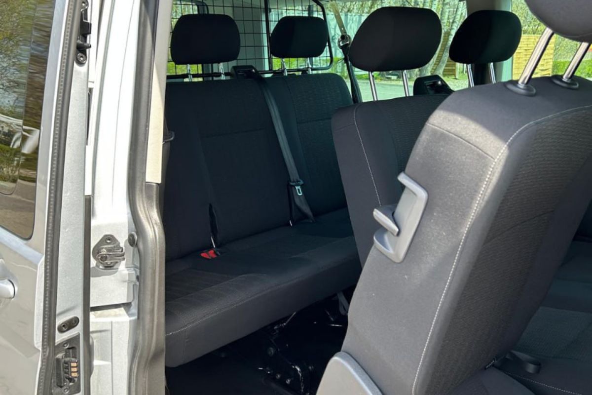 VOLKSWAGEN T6 CARAVELLE