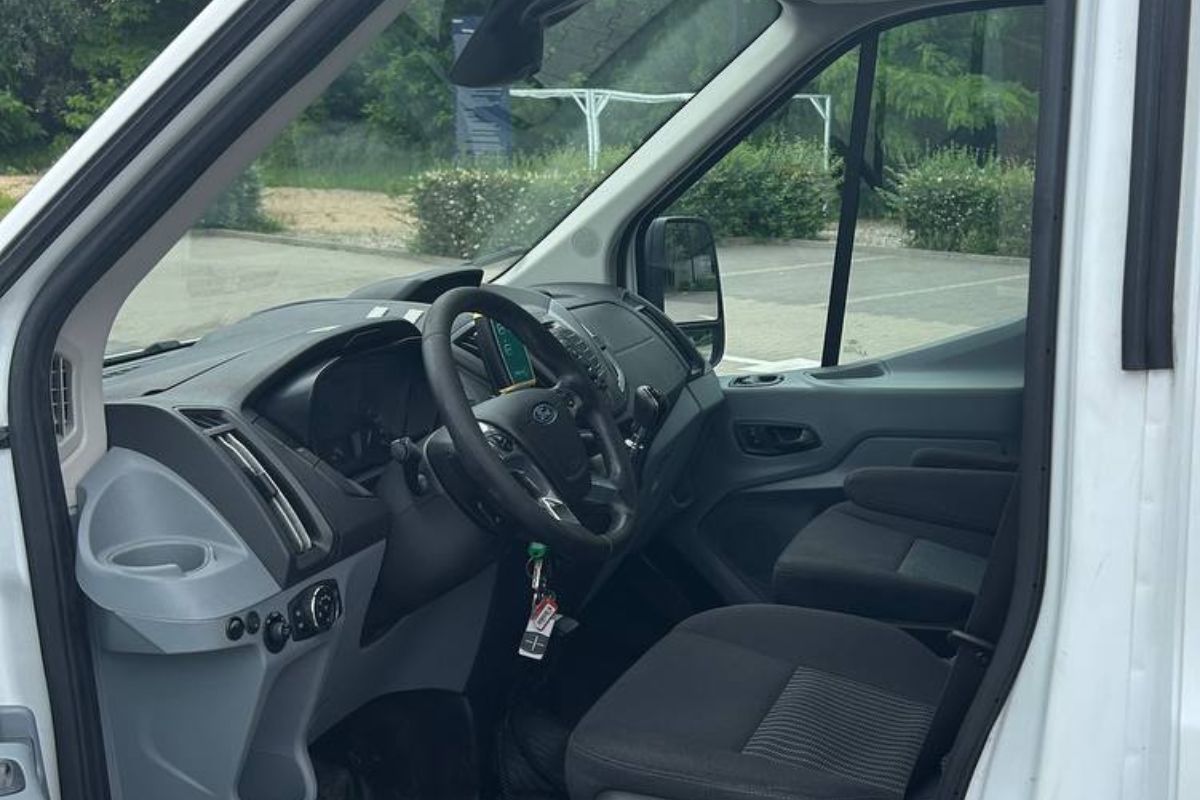 FORD TRANSIT