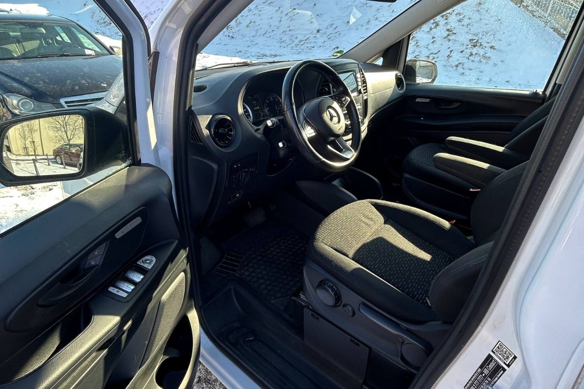 MERCEDES VITO