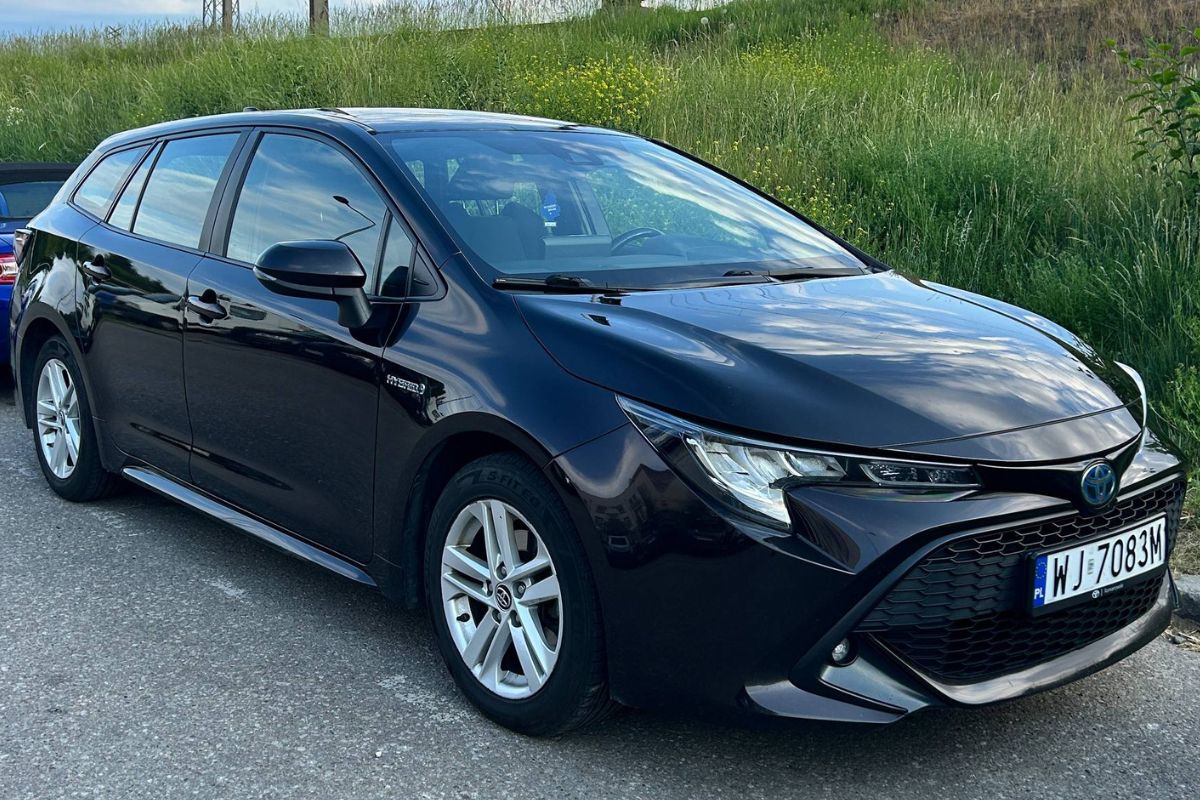 TOYOTA COROLLA 
