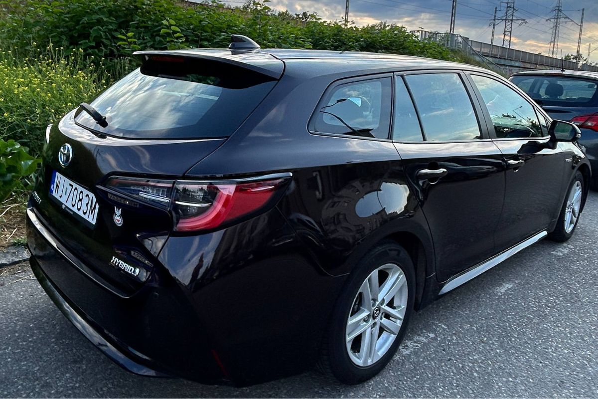TOYOTA COROLLA 